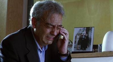 这片，港版叫《狗男女的爱》，豆瓣8.2，拍的确实“牛”！