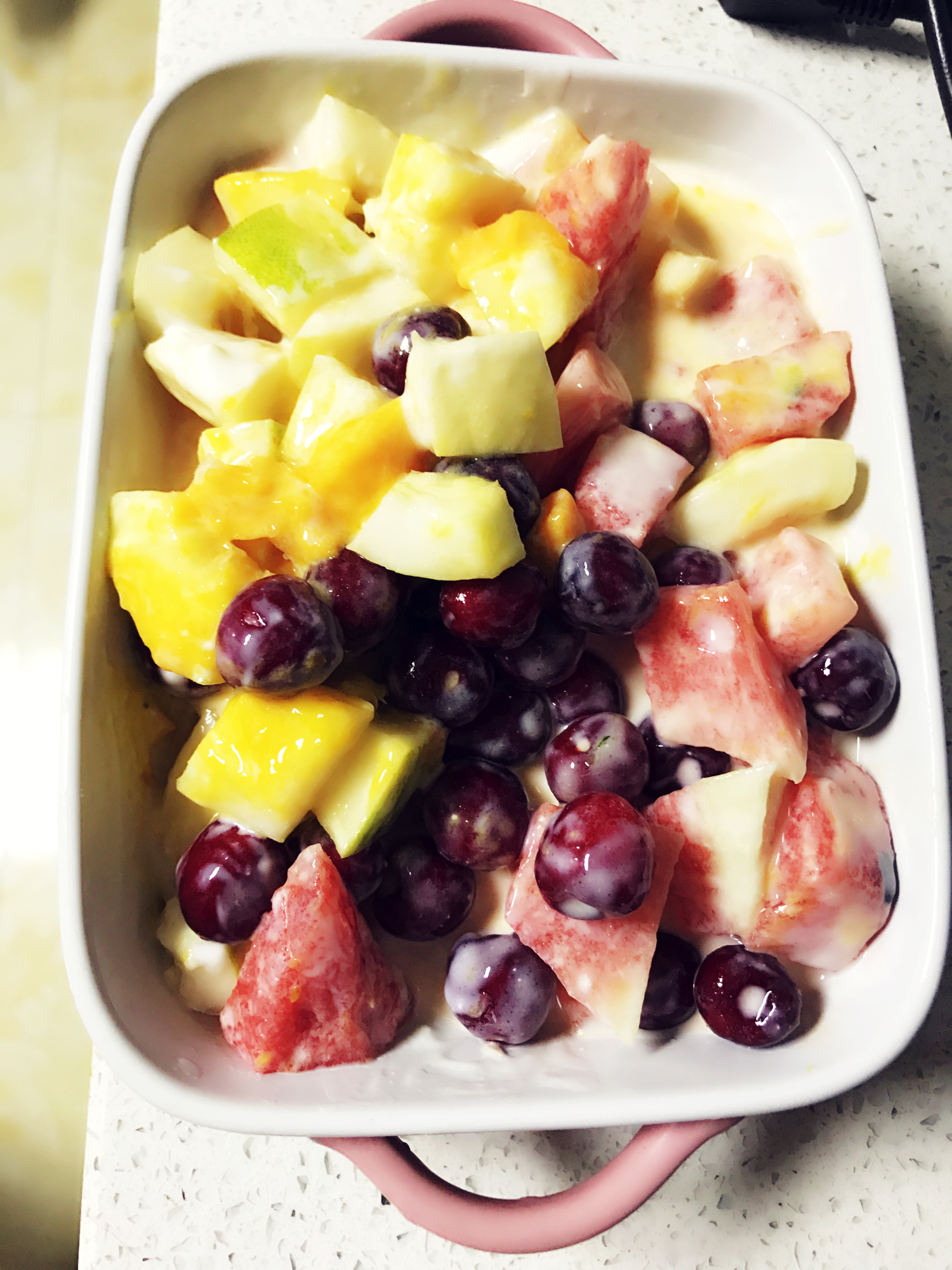 每日优鲜酸奶水果捞,冰凉爽口酸奶水果捞