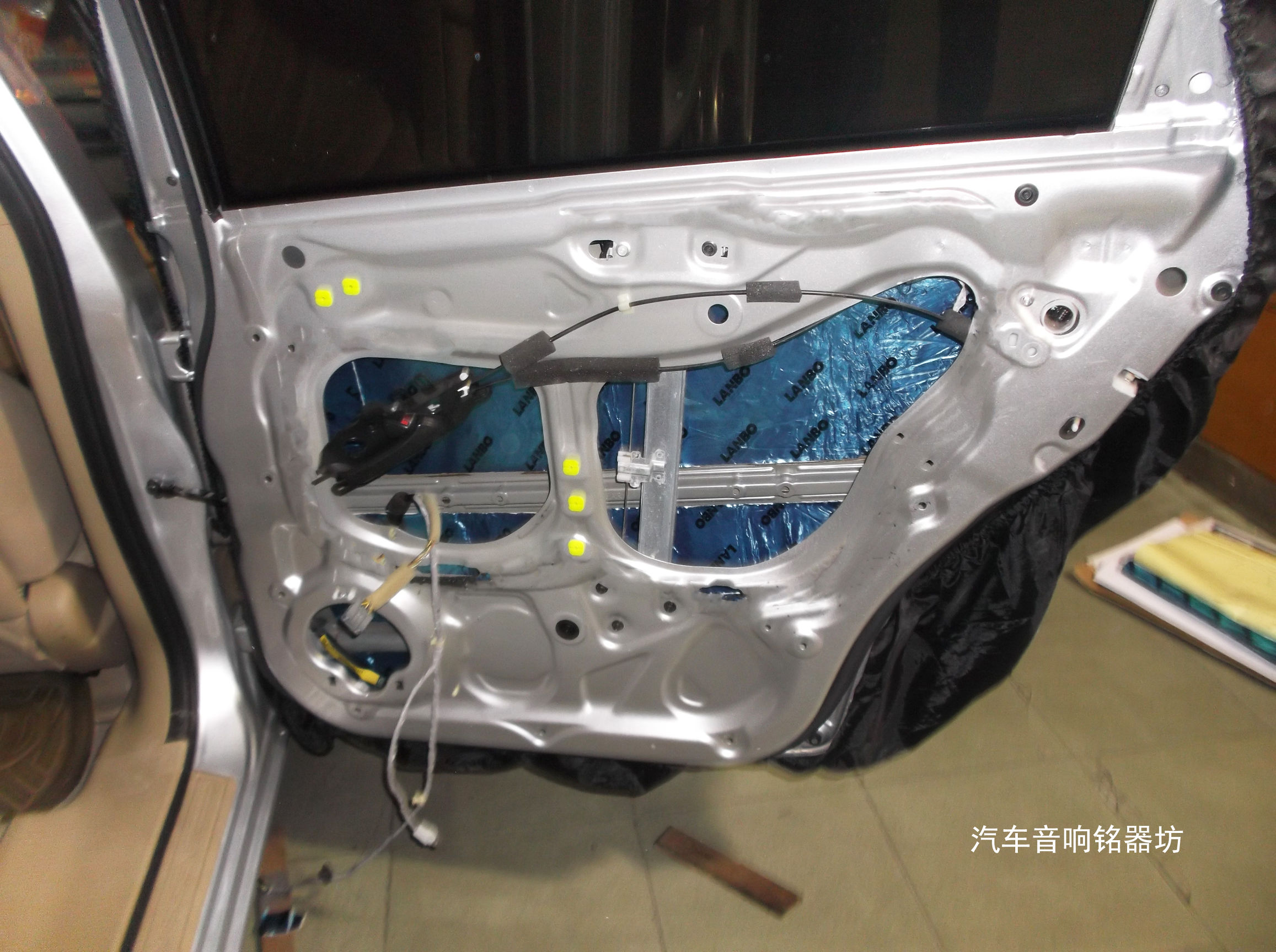 本田奥德赛改装三分频音响,奥德赛东莞汽车三分频音响改装