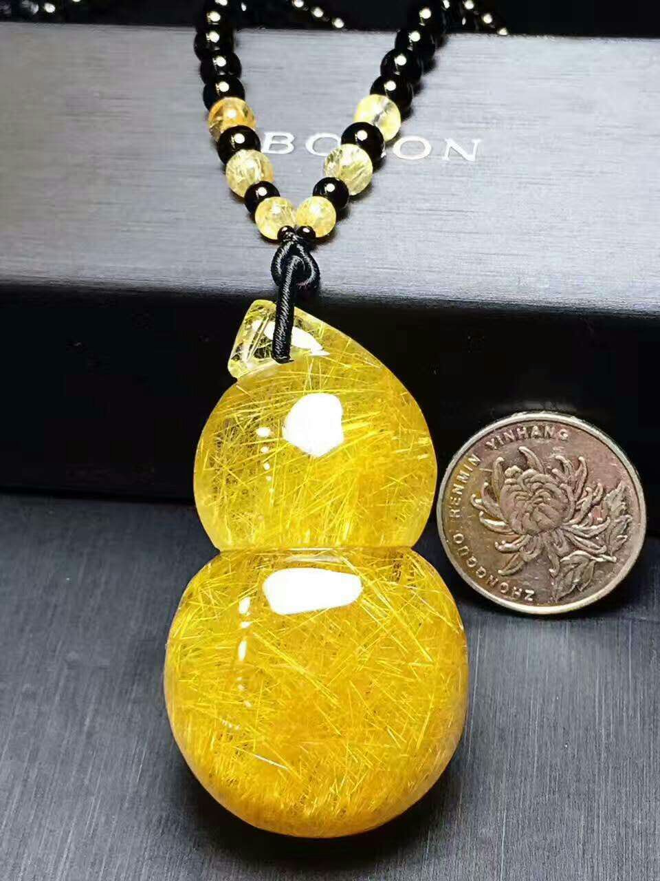 绿幽灵水晶单珠吊坠,绿幽灵水晶手串的寓意和象征