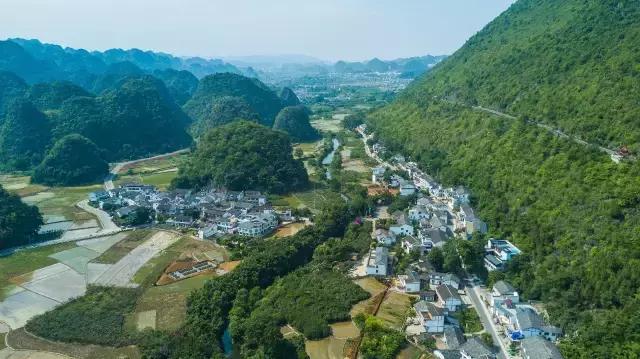 贵州兴义夏天有什么好玩的,兴义野外适合夏天玩的地方