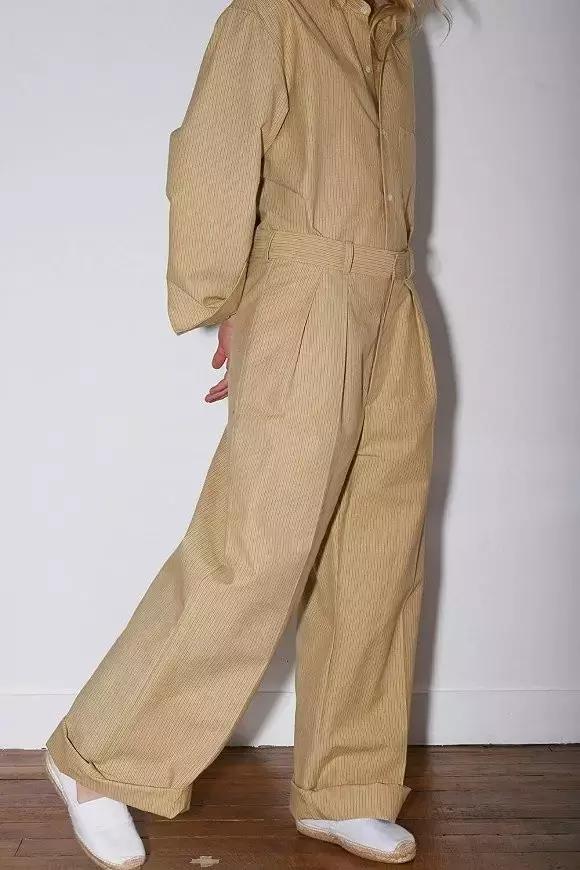 katemoss代言的女装,katemoss只穿面纱