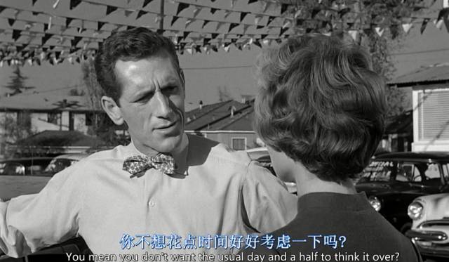 45秒美女沐浴戏拍7天,这部精分神作碾压99%的恐怖片