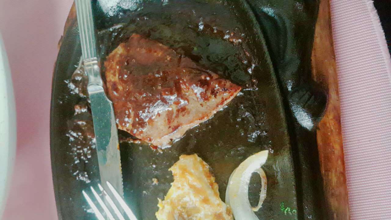 想吃西餐去哪里,附近的两岸咖啡