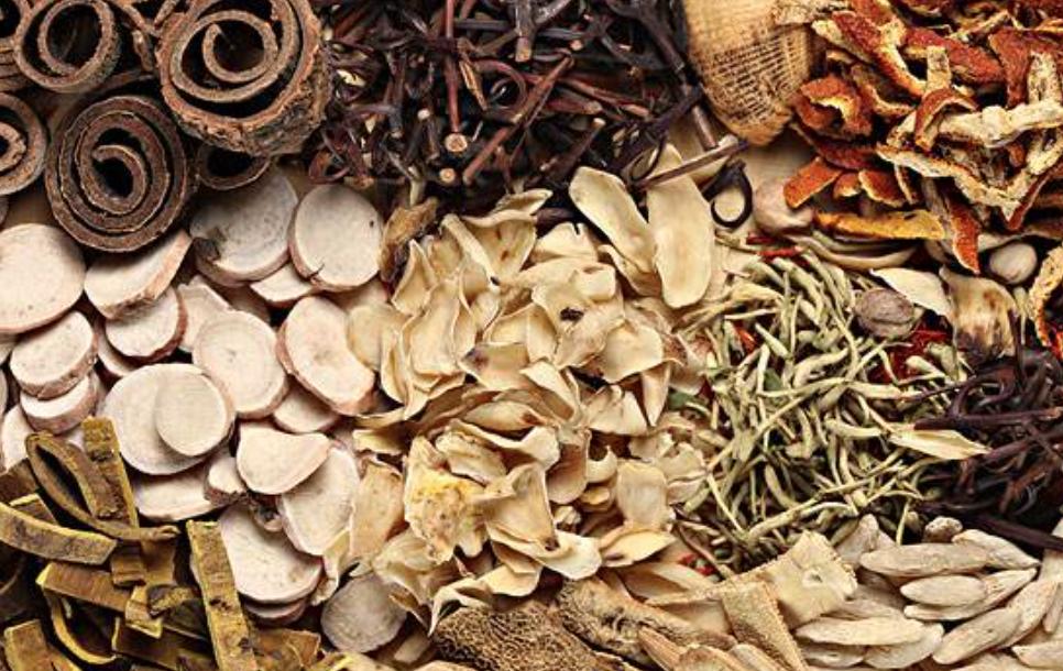 益丰药房对比一心堂,一心堂连锁药店哪一年突破一万家