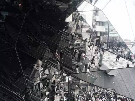 自融自洽自救,自融行为有没有利益冲突