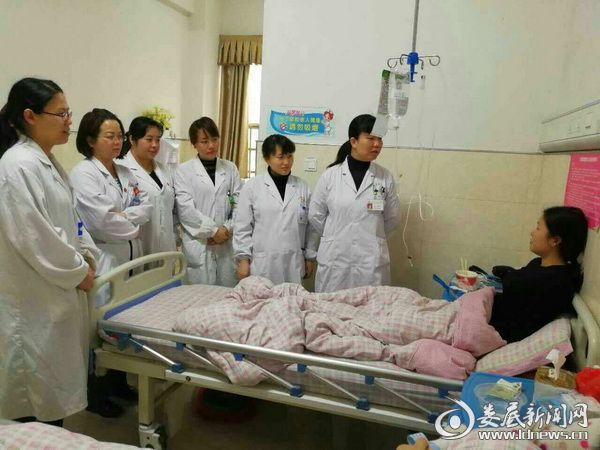 麻阳支援怀化医疗队出发,湖南娄底乡镇帮扶名单