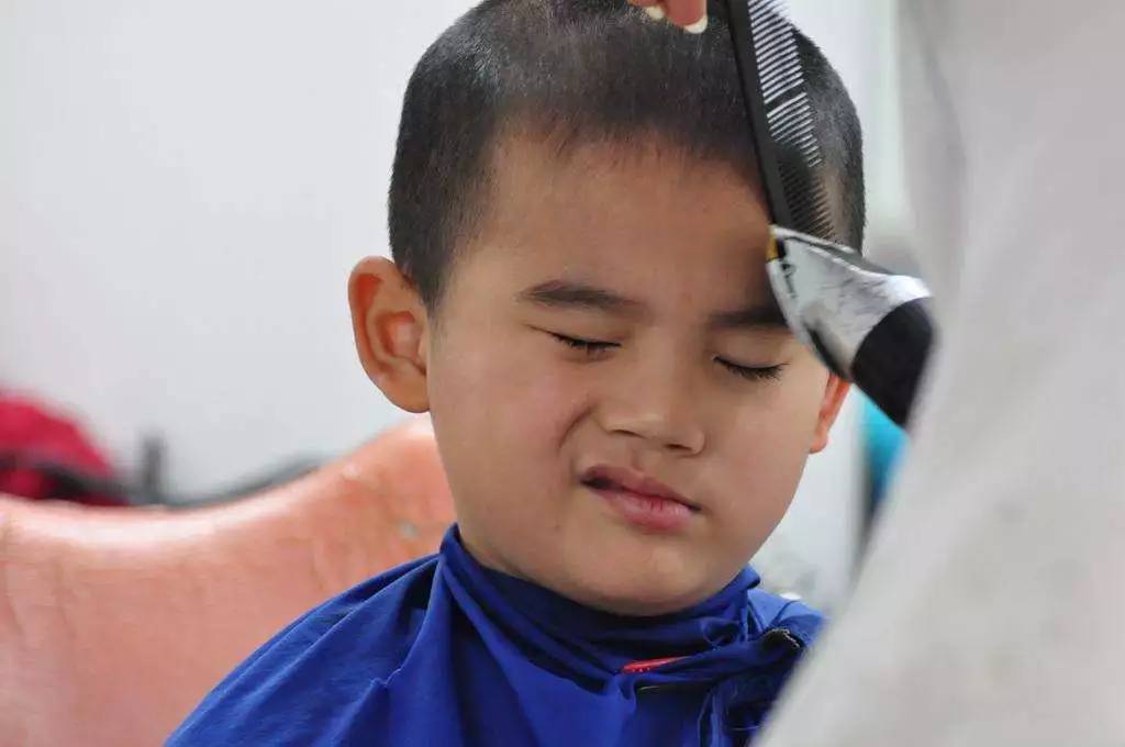 军旅歌曲老爸,军旅老爸歌曲