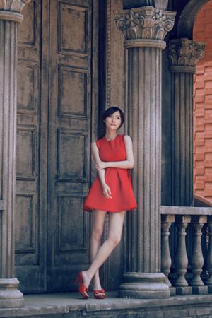 阿冷成新任斗鱼一姐周年庆直播,斗鱼阿冷夺冠年度主播