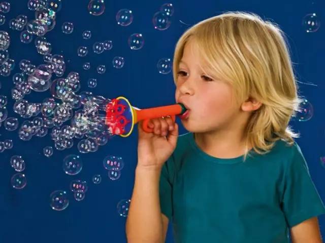 没有泡泡的夏天是没有灵魂的夏天,没有泡泡的夏天