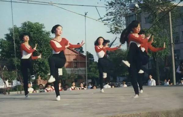 濉戞枡鍑夐瀷鎷栭瀷娲楁尽,濉戞枡鍦嗗ご瑙ｆ斁鍑夐瀷