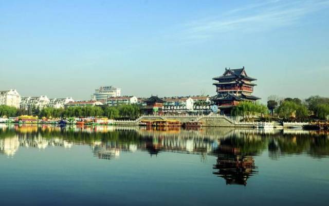 「镇生活」在江苏，南京人大大咧咧，苏州人挑剔讲究，而对镇江人的评价尽是……