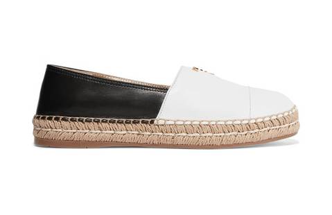 下周穿什么,如何将平底鞋穿得时髦又显腿长