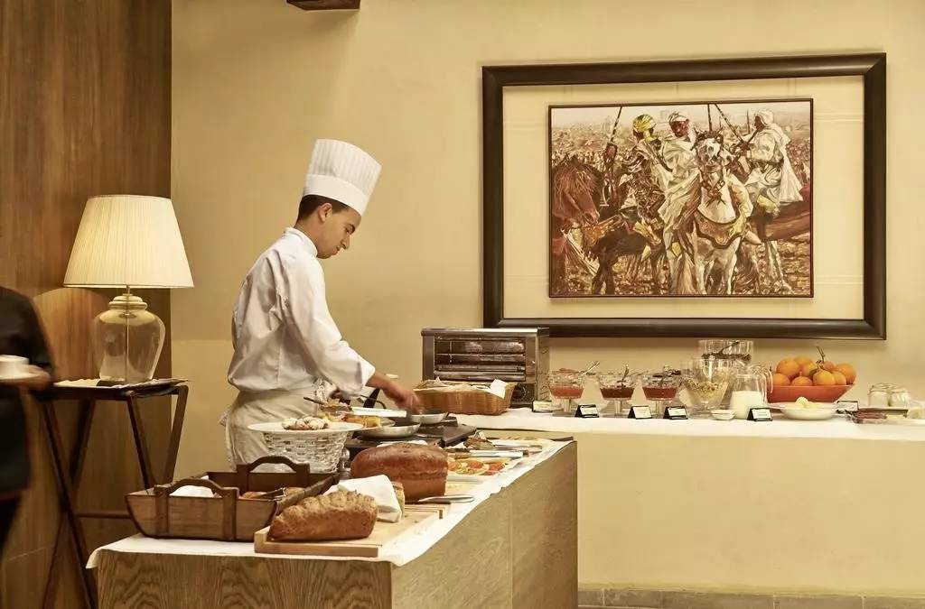 被《旅途的花样》勾魂，到摩洛哥灵魂之都菲斯，住这三家酒店就够了！