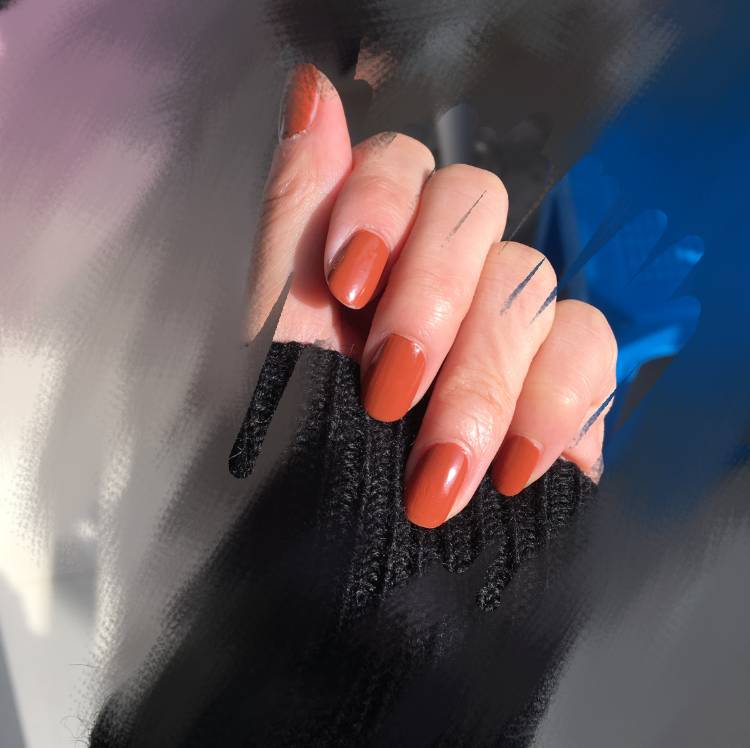 今年夏天指甲油,今年夏天流行什么颜色指甲油