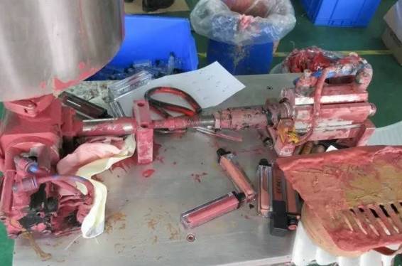 代购化妆品骗局曝光,代购化妆品假货曝光视频