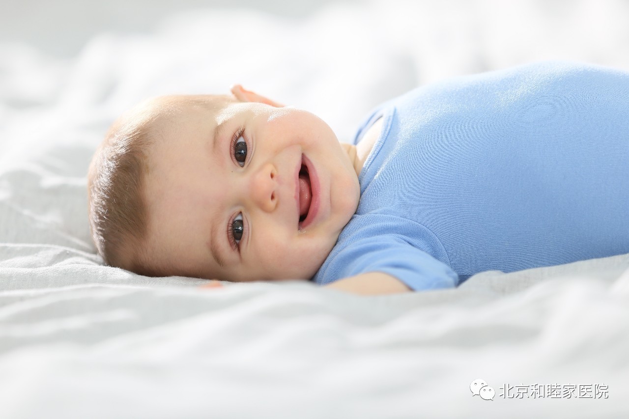 宝宝舌头w型是舌系带短吗,怎么看孩子舌头系带是不是短