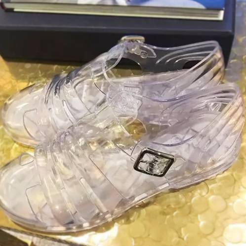 香奈儿十万块钱的鞋,香奈儿顶级原单鞋