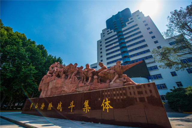 小编带你畅游军校｜第四站：第四军医大学（我们的诗和远方）