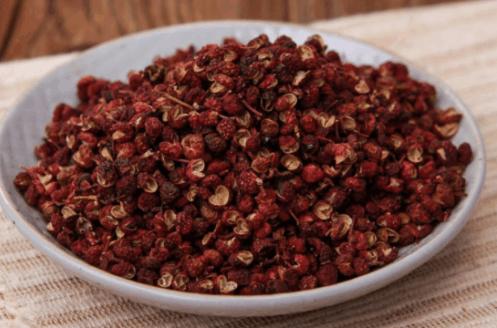 一岁宝宝四种食物不能吃,10种一岁以内宝宝不能吃的食物