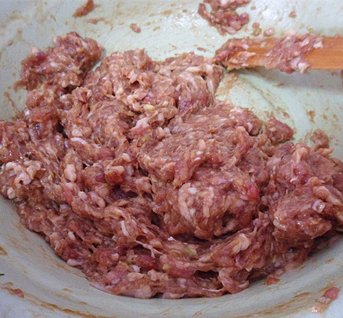 韭菜鸡蛋小茴香馅菜盒,茴香馅饺子好吃还是韭菜馅的好吃