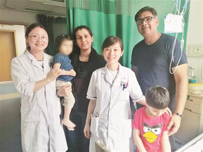 外国女孩来汉捡回一条命！武汉的医院到底有多牛