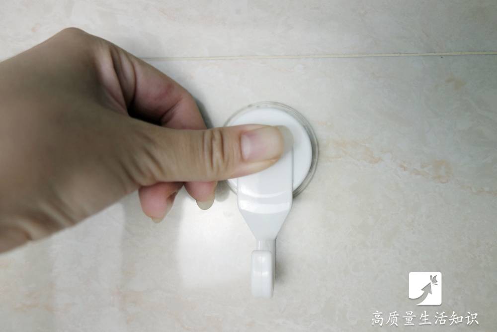 免打孔卫生间挂钩总是掉怎么办,浴室里面的挂钩掉了怎么办