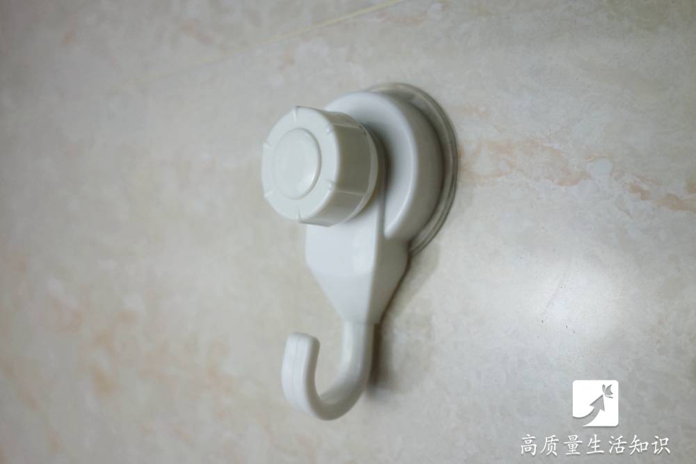 免打孔卫生间挂钩总是掉怎么办,浴室里面的挂钩掉了怎么办