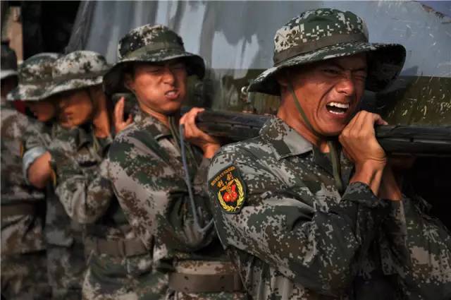 小编带你畅游军校｜第四站：第四军医大学（我们的诗和远方）