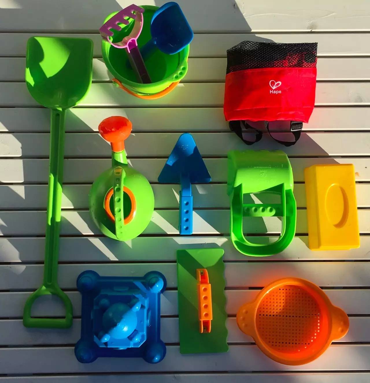 Hape儿童沙滩玩具,一年中最适合玩的沙滩玩具