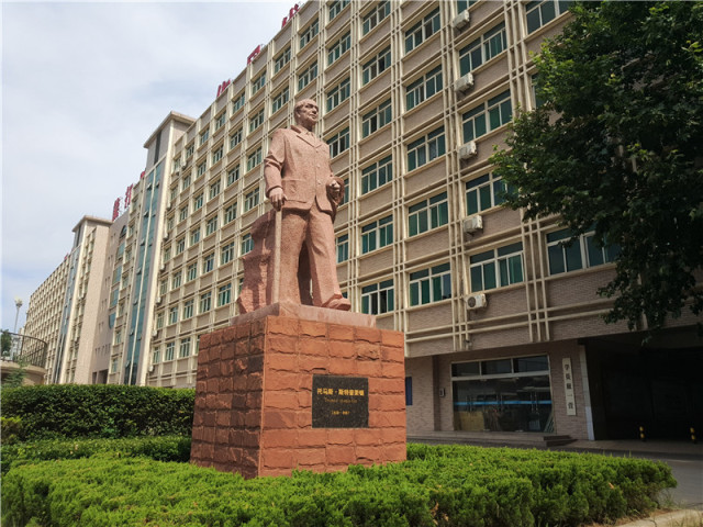 小编带你畅游军校｜第四站：第四军医大学（我们的诗和远方）