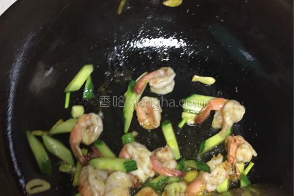 芒果虾仁正宗做法,芒果虾仁沙拉的做法