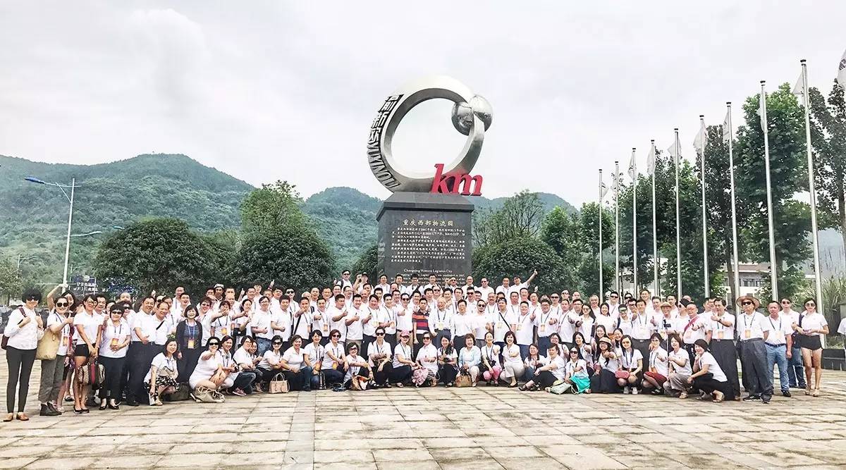 曾逐梦远方他乡,今逐梦丝路起点,物流园评论区已沦陷!