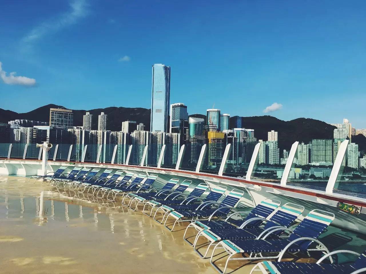 一日远方｜登上豪华游轮，完美假期就交给它吧