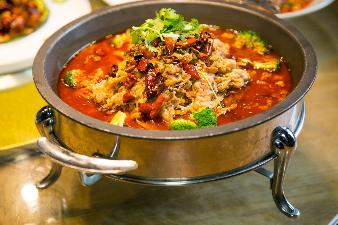 花一元品尝任意菜品，川食公馆为庆祝怡丰城店开业，也是给力了！