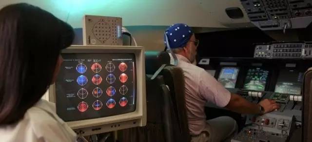 美国军用机器人开枪,美军使用自动机械训练