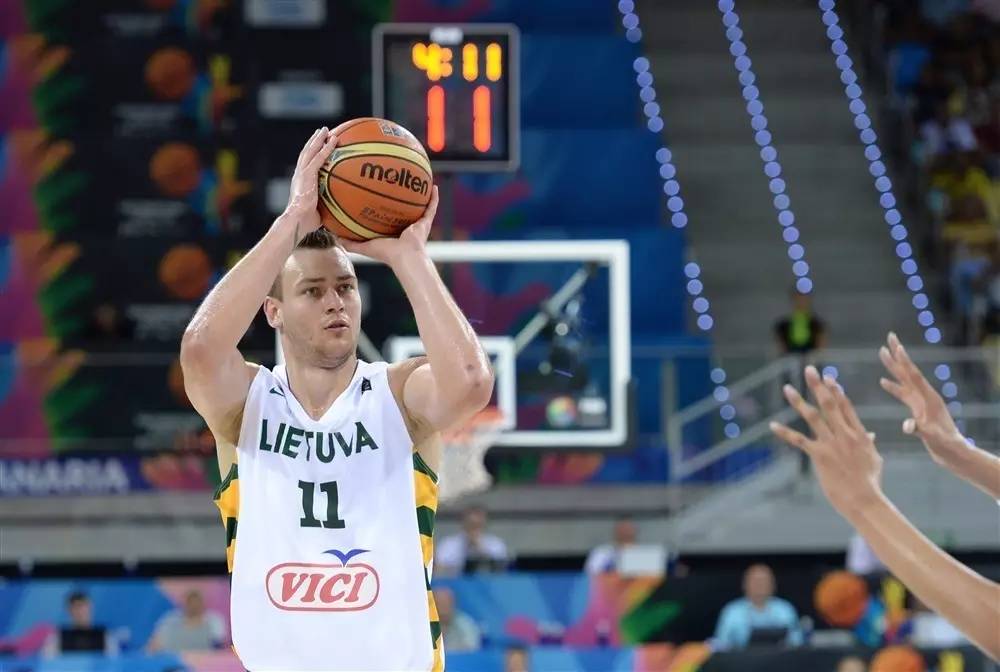 莫泰尤纳斯:对于今夏重归立陶宛男篮非常乐观