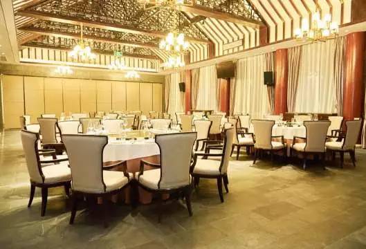 咳咳小哥，能给我来个梅雨天的freestyle吗？