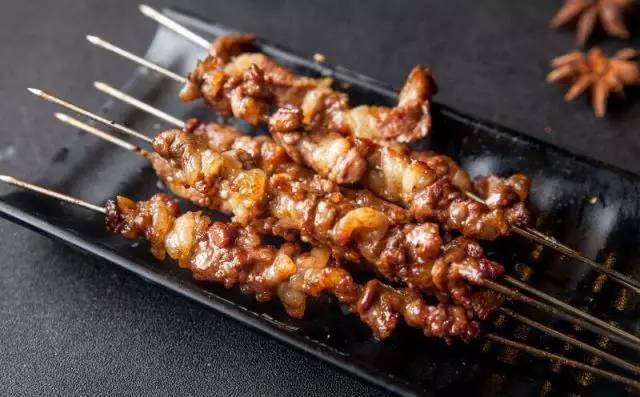 咳咳小哥，能给我来个梅雨天的freestyle吗？