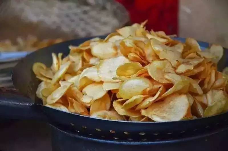 把所有美食都吃完,把所有的美食吃完