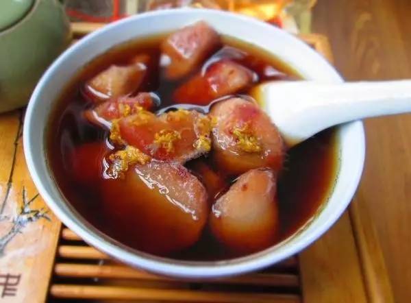 把所有美食都吃完,把所有的美食吃完