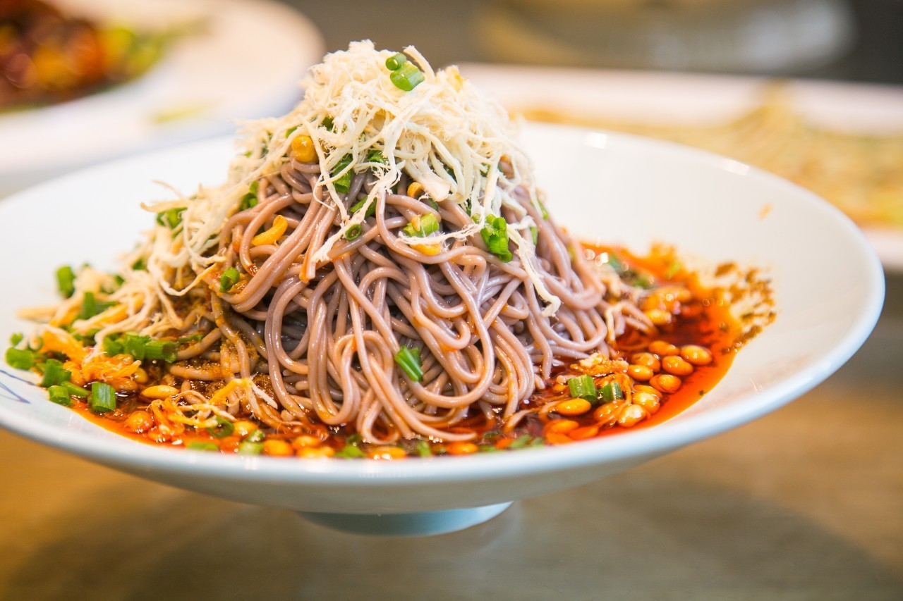 花一元品尝任意菜品，川食公馆为庆祝怡丰城店开业，也是给力了！