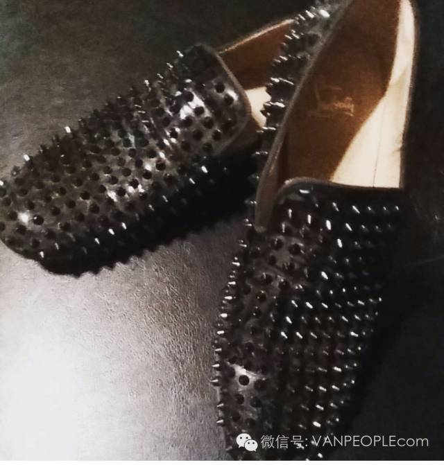 「温村新技能」教你如何光看鞋就知道对方是哪里人！