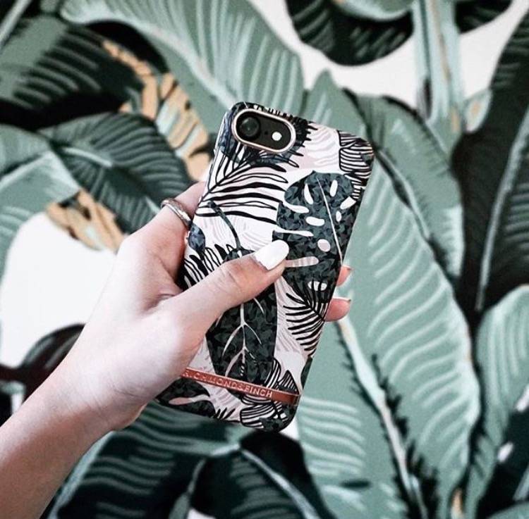 淘宝上有哪些抄袭的手机壳,山寨手机壳是正品吗