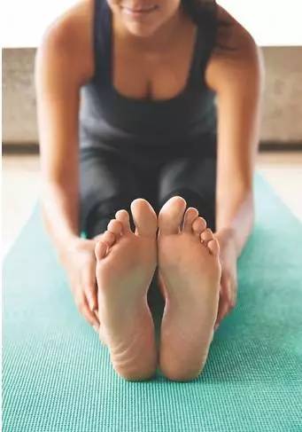 跑步脚力训练方法,如何快速缓解跑步后的脚疼