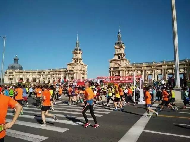 哈尔滨马拉松的时间安排,哈尔滨马拉松2023几点开赛