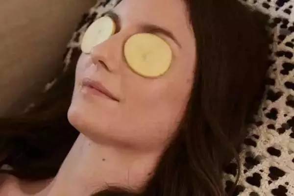 十几块钱淡化黑眼圈,几元搞定黑眼圈