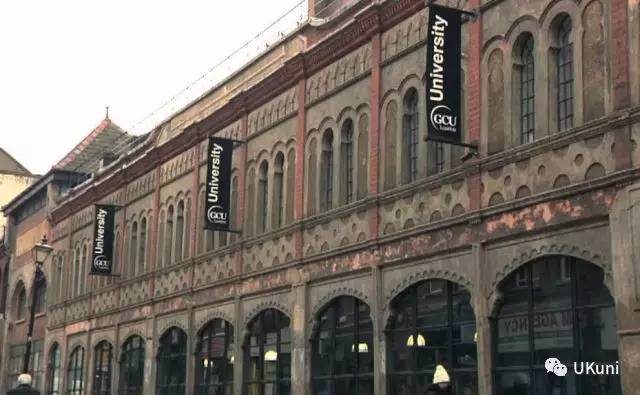 从前的我只求能够顺利毕业，如今的我有幸找到想要的人生目标，时刻珍惜身边的优质资源，计划去到更大的世界看看……