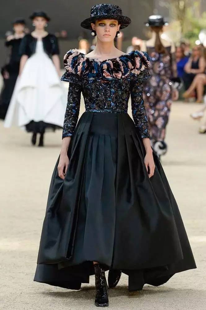 香奈儿巴黎铁塔广告,香奈儿巴黎铁塔