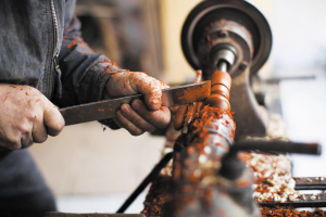 长春“齐家大院”走出的51岁旋木匠讲述百年木艺传承